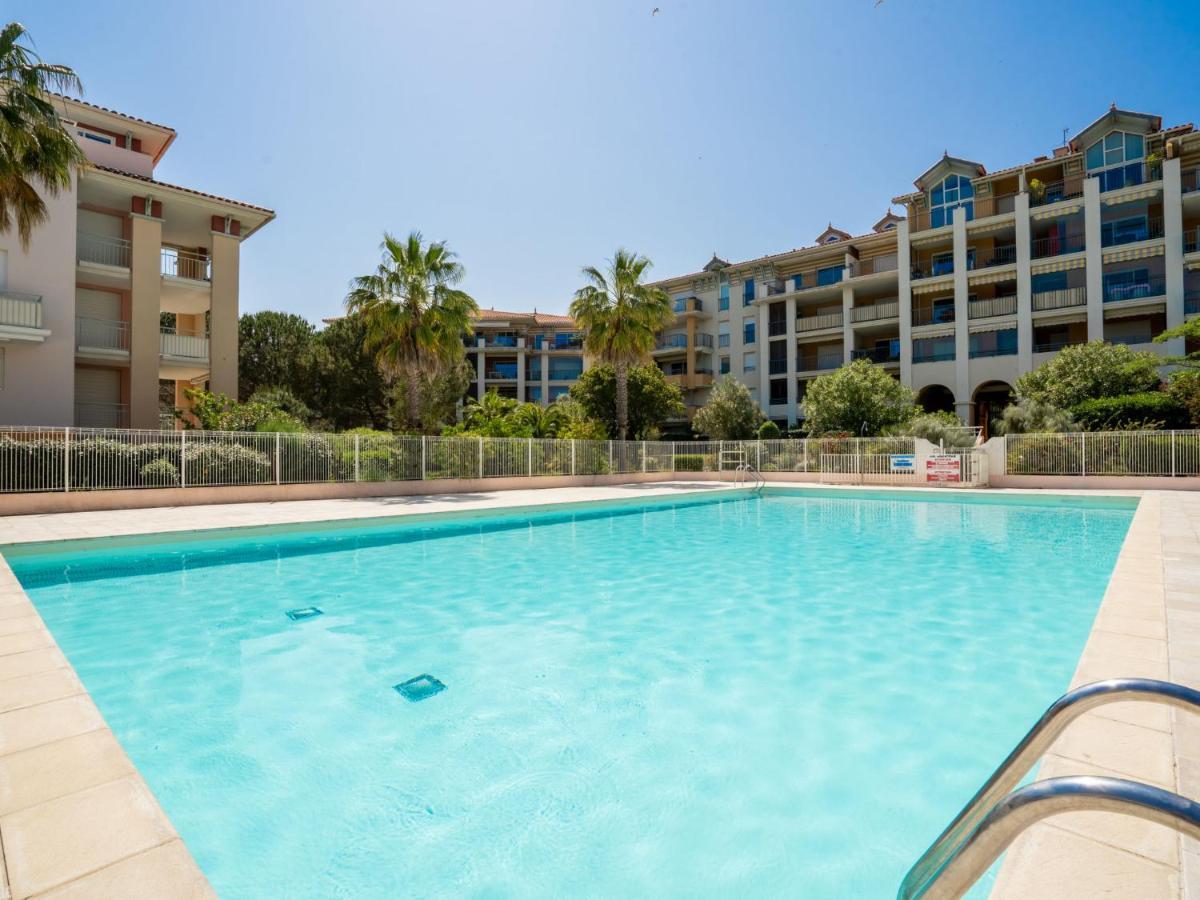Apartment Le Grand Parc-5 By Interhome Saint Aygulf